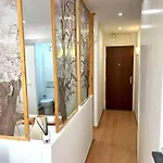 Апартаменти Evans Realty Bc Estudio En Centro *