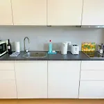 Evans Realty Bc Estudio En Centro Апартаменти